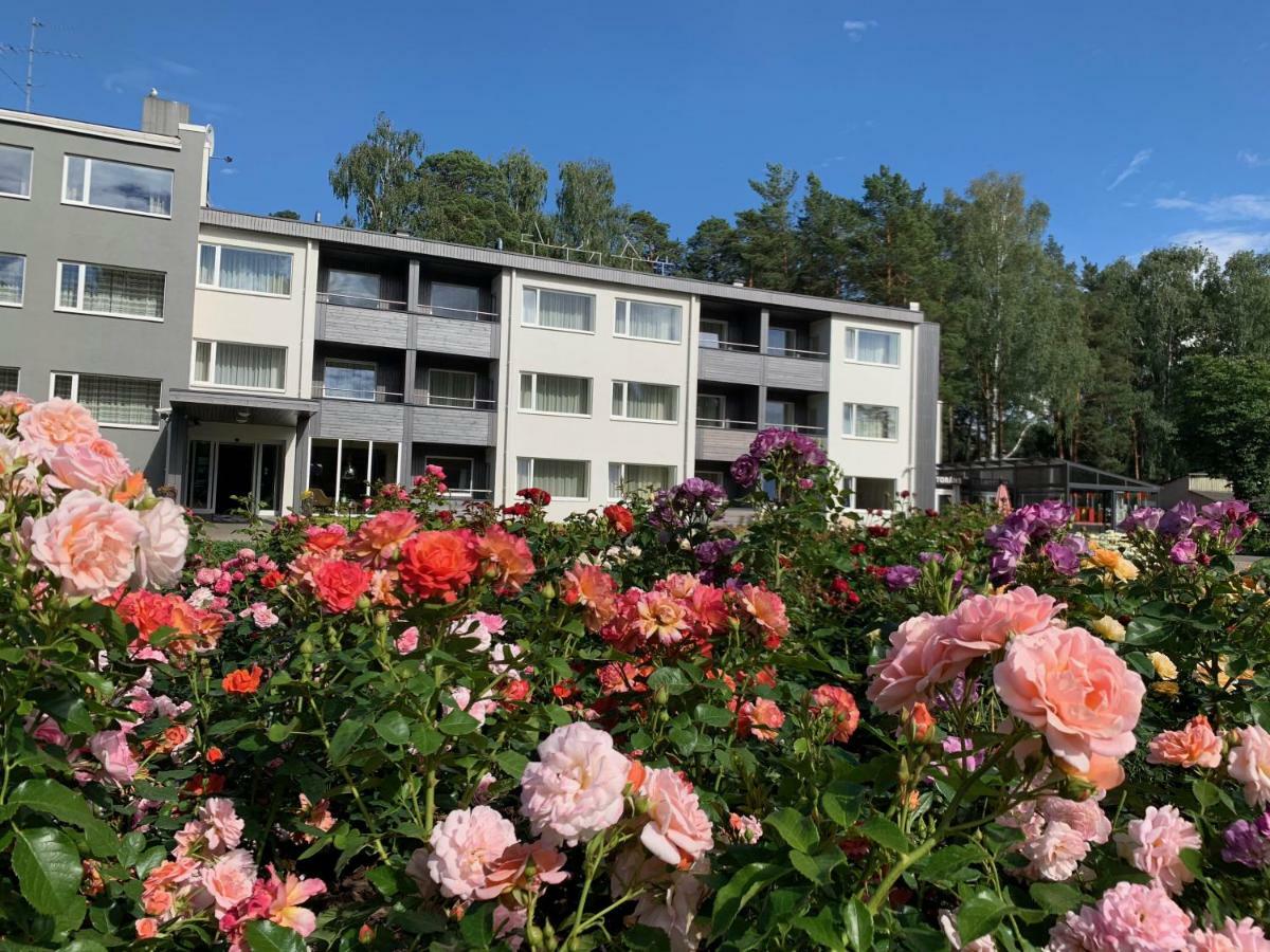 Pine Resort Саулкрасты Экстерьер фото